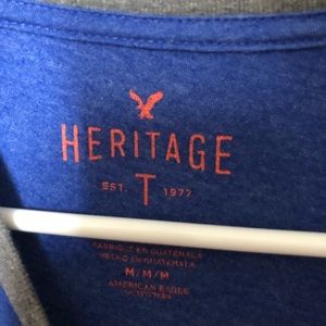American Eagle Outfitters Shirts - American Eagle t-shirt American Eagle Outfitters Shirts - American Eagle t-shirt